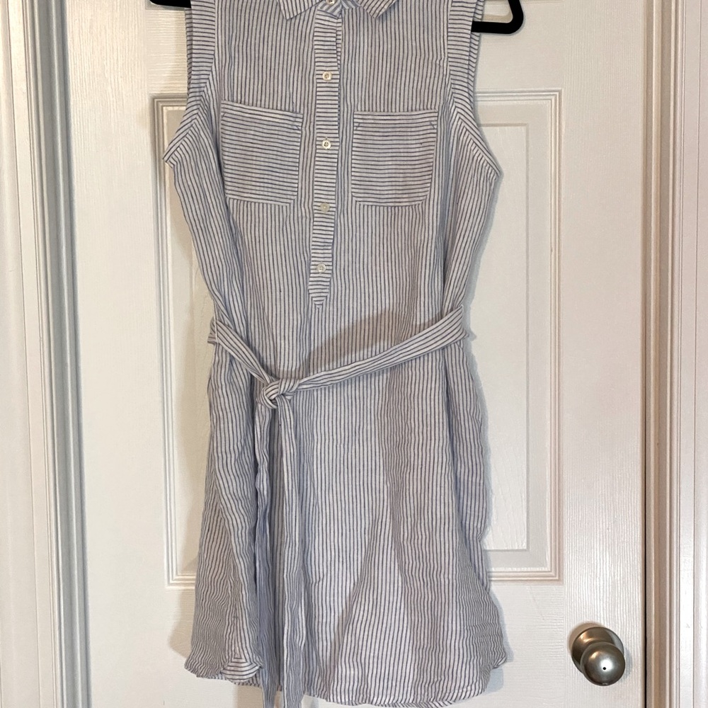 BNWT VINEYARD VINES Blue and white striped dress